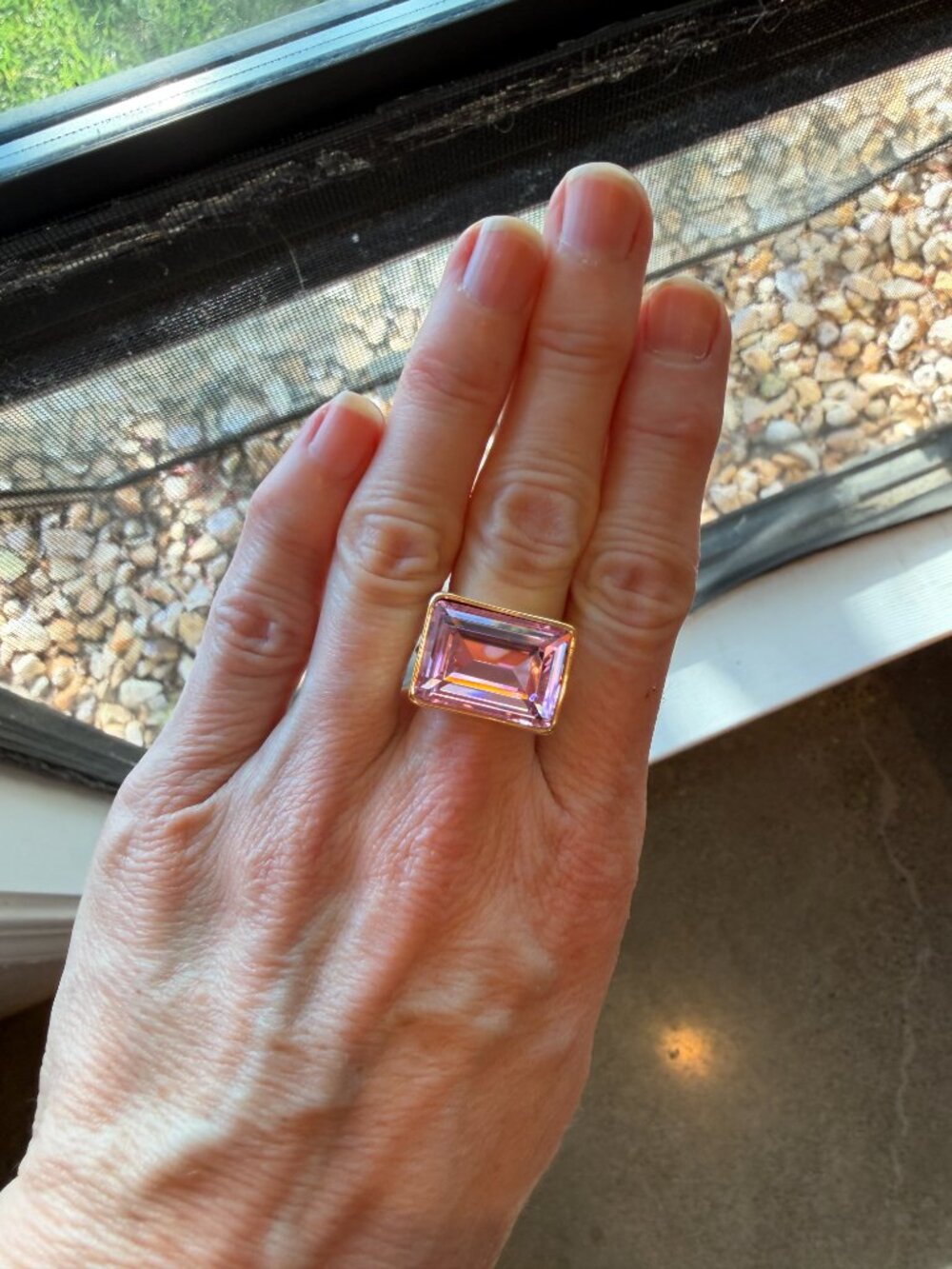 NWT Piper K 14K Gold Plate East-West Rectangular Pink Crystal Statement Ring - Picture 13 of 17